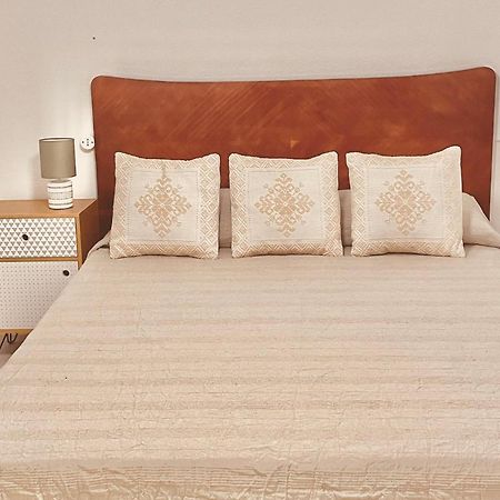 Tierra Guesthouse Ольбия Экстерьер фото
