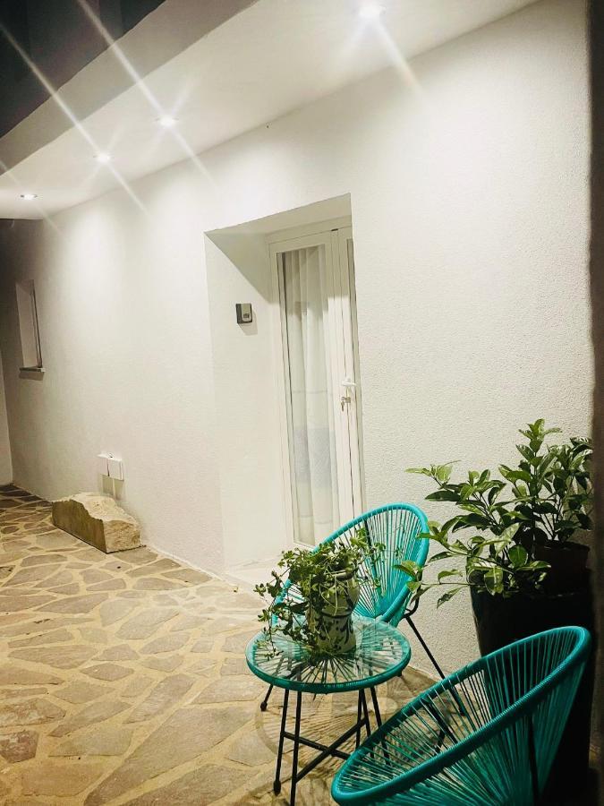 Tierra Guesthouse Ольбия Экстерьер фото
