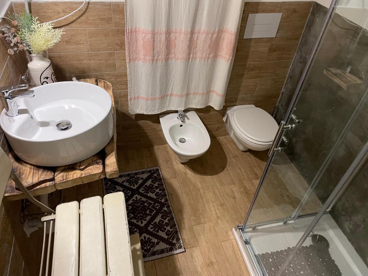 Tierra Guesthouse Ольбия Экстерьер фото